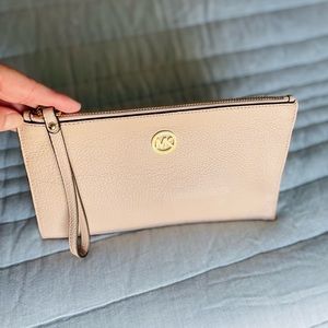 Michael Kors Wristlet